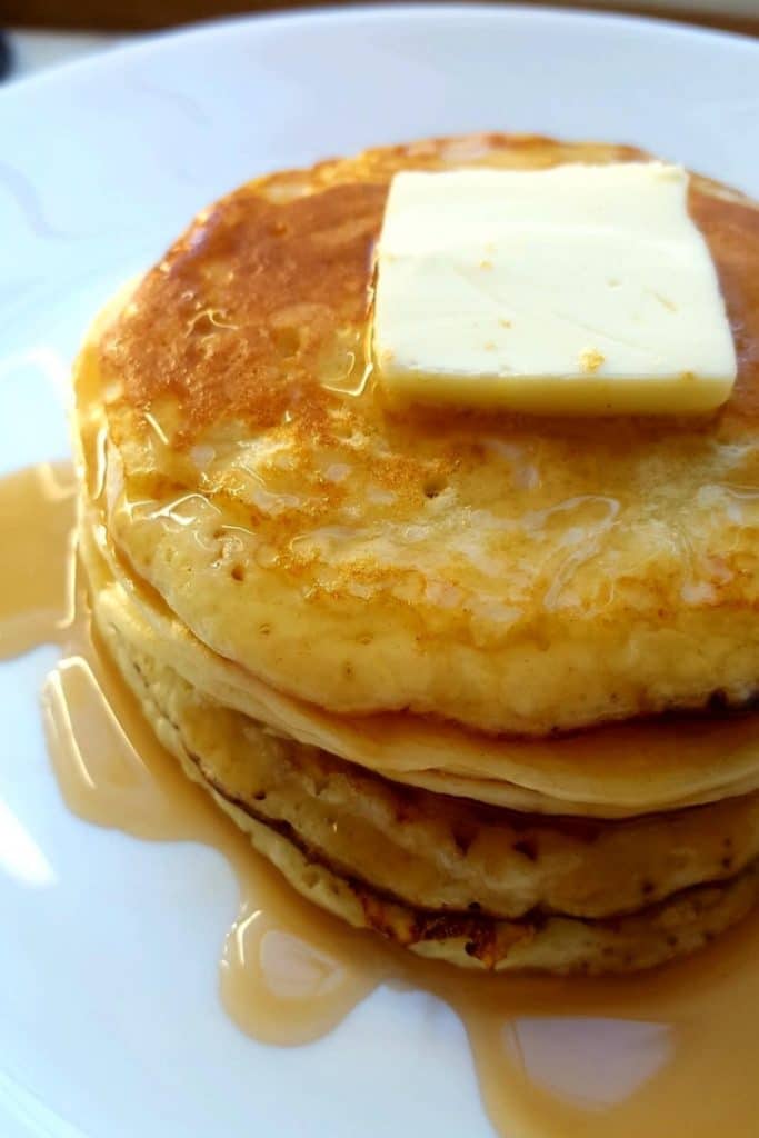 homemade ricotta pancakes-min